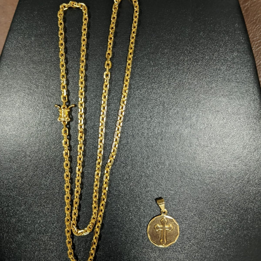 Corrente Cadeado 2mm + Pingente Cruz Redondo (Banhado A Ouro 18K)